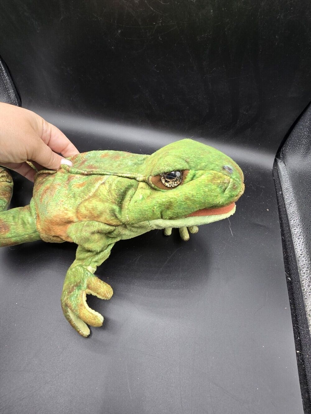 Folkmanis Jumping Frog Full Body Hand Puppet Green Multicolor Moving Legs Mouth